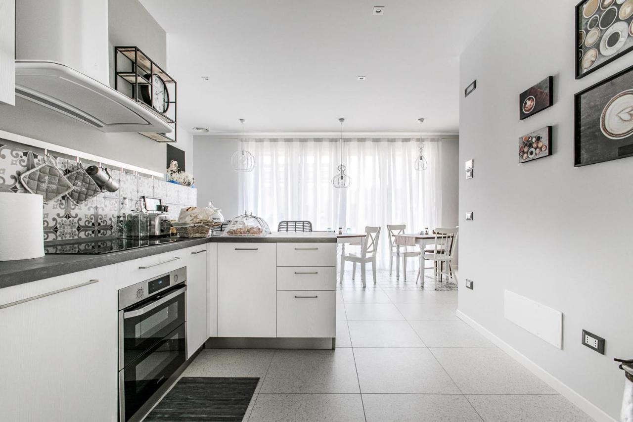 B&B Il Granaio Celeste Porto Viro Bagian luar foto